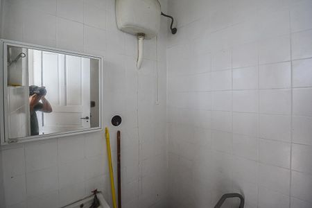 Casa à venda com 113m², 2 quartos e 2 vagas Casa à venda com 113m², 2 quartos e 2 vagasBanheiro de serviço