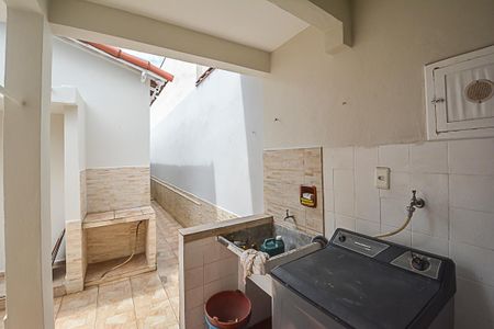 Casa à venda com 113m², 2 quartos e 2 vagas Casa à venda com 113m², 2 quartos e 2 vagasÁrea de Serviço