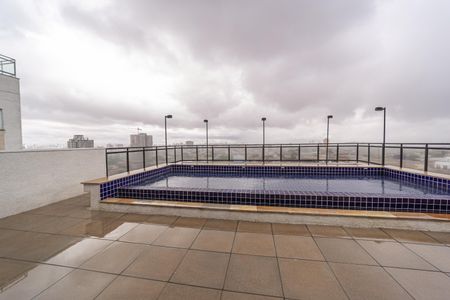 Apartamento para alugar com 26m², 1 quarto e sem vaga Apartamento para alugar com 26m², 1 quarto e sem vagaÁrea comum - Piscina