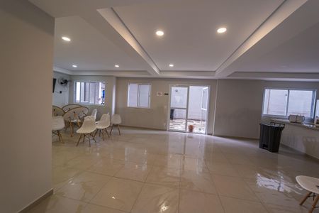 Apartamento para alugar com 26m², 1 quarto e sem vaga Apartamento para alugar com 26m², 1 quarto e sem vagaÁrea comum - Salão de festas