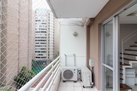 Varanda de apartamento para alugar com 2 quartos, 70m² em Moema, São Paulo