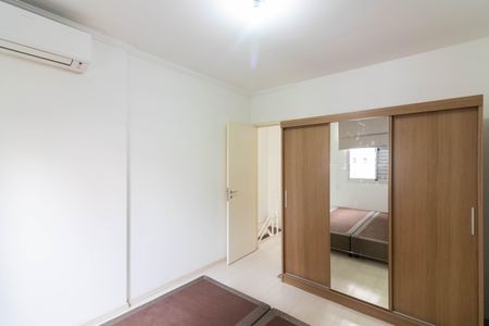 Apartamento para alugar com 70m², 2 quartos e 1 vagaSuíte 1