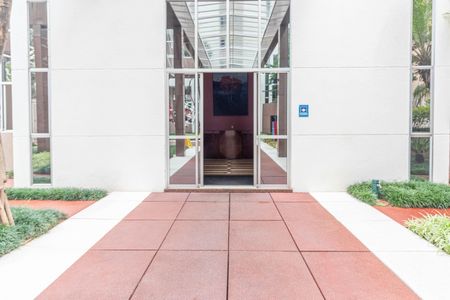 Apartamento para alugar com 70m², 2 quartos e 1 vagaEntrada