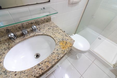 Apartamento para alugar com 70m², 2 quartos e 1 vagaBanheiro da Suíte 1