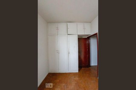 Apartamento à venda com 105m², 4 quartos e sem vagaBanheiro