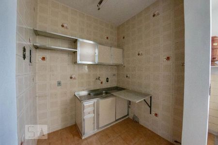 Apartamento à venda com 105m², 4 quartos e sem vagaCozinha