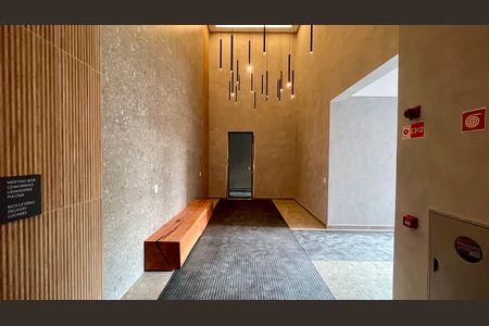 Studio à venda com 24m², 1 quarto e sem vaga Studio à venda com 24m², 1 quarto e sem vagaHall de entrada