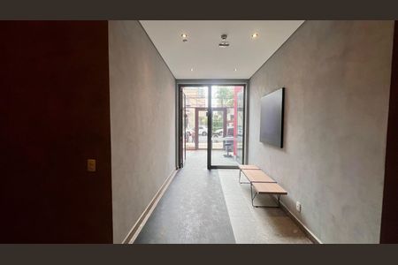 Studio à venda com 24m², 1 quarto e sem vaga Studio à venda com 24m², 1 quarto e sem vagaEntrada