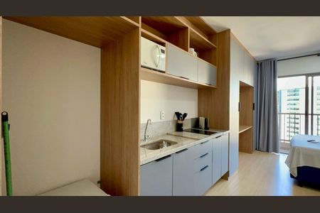 Studio à venda com 24m², 1 quarto e sem vaga Studio à venda com 24m², 1 quarto e sem vagaCozinha