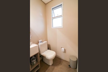 Casa à venda com 320m², 4 quartos e 3 vagasLavabo