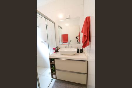 Casa à venda com 320m², 4 quartos e 3 vagasBanheiro da Suíte 3