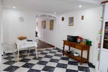 Casa à venda com 400m², 5 quartos e 8 vagas Casa à venda com 400m², 5 quartos e 8 vagasCozinha