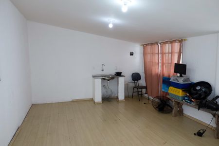 Casa à venda com 400m², 5 quartos e 8 vagas Casa à venda com 400m², 5 quartos e 8 vagasQuarto 4