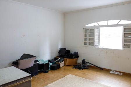 Casa à venda com 400m², 5 quartos e 8 vagas Casa à venda com 400m², 5 quartos e 8 vagasQuarto 2 - Suíte