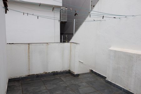 Casa à venda com 400m², 5 quartos e 8 vagas Casa à venda com 400m², 5 quartos e 8 vagasÁrea comum