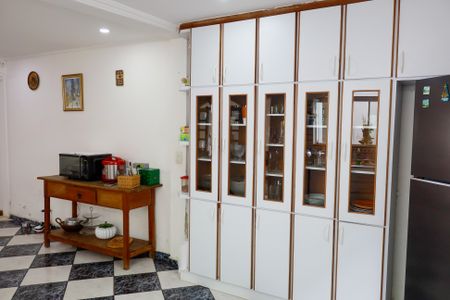 Casa à venda com 400m², 5 quartos e 8 vagas Casa à venda com 400m², 5 quartos e 8 vagasCozinha