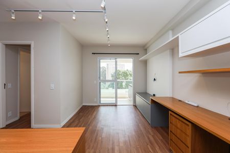 Sala de apartamento à venda com 2 quartos, 64m² em Vila Andrade, São Paulo