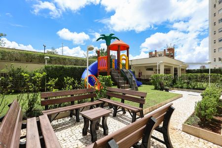 Apartamento à venda com 64m², 2 quartos e 1 vagaÁrea comum - Playground