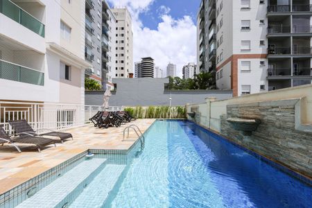 Apartamento à venda com 64m², 2 quartos e 1 vagaÁrea comum - Piscina