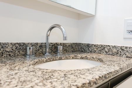 Apartamento à venda com 64m², 2 quartos e 1 vagaBanheiro da Suíte 2