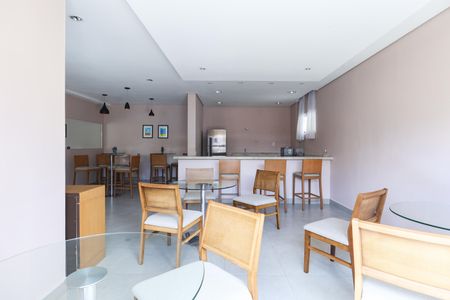 Apartamento à venda com 64m², 2 quartos e 1 vagaÁrea comum - Salão de festas