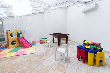 Apartamento à venda com 125m², 2 quartos e 3 vagasÁrea comum - Brinquedoteca