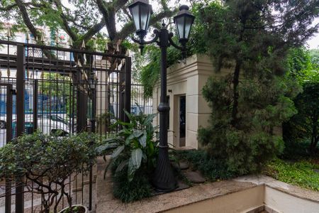 Apartamento à venda com 125m², 2 quartos e 3 vagasPortaria