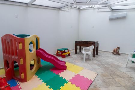 Apartamento à venda com 125m², 2 quartos e 3 vagasÁrea comum - Brinquedoteca