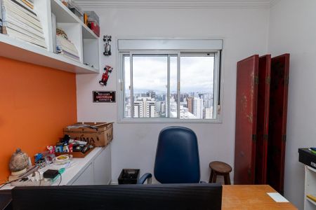 Apartamento à venda com 125m², 2 quartos e 3 vagasEscritório