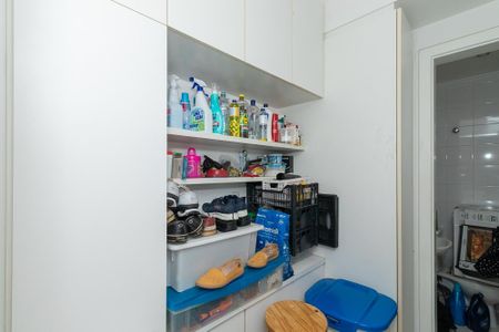 Apartamento à venda com 125m², 2 quartos e 3 vagasQuarto de Serviço