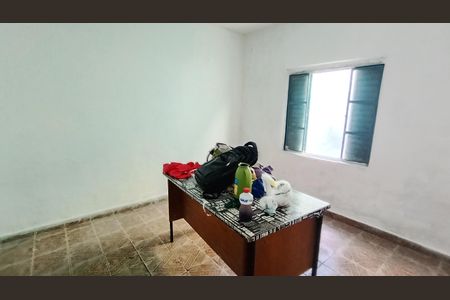 Sala de casa para alugar com 2 quartos, 125m² em Jardim Suzanopolis, Suzano