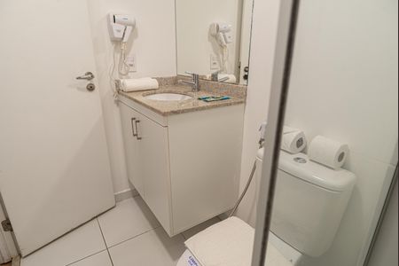 Studio à venda com 23m², 1 quarto e 1 vaga Studio à venda com 23m², 1 quarto e 1 vagaBanheiro