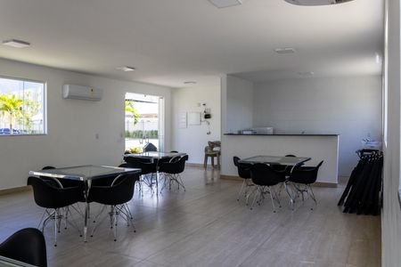 Apartamento para alugar com 44m², 2 quartos e 1 vaga Apartamento para alugar com 44m², 2 quartos e 1 vagaÁrea comum - Salão de festas