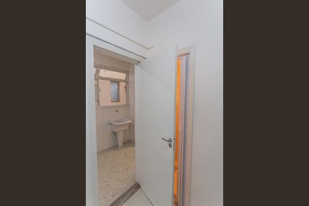 Apartamento para alugar com 130m², 4 quartos e 1 vaga Apartamento para alugar com 130m², 4 quartos e 1 vagaQuarto de Serviço