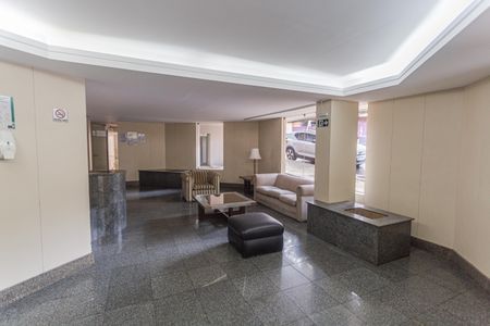 Apartamento para alugar com 130m², 4 quartos e 1 vaga Apartamento para alugar com 130m², 4 quartos e 1 vagaHall de entrada