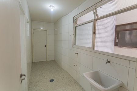 Apartamento para alugar com 130m², 4 quartos e 1 vaga Apartamento para alugar com 130m², 4 quartos e 1 vagaÁrea de Serviço
