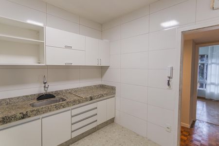 Apartamento para alugar com 130m², 4 quartos e 1 vaga Apartamento para alugar com 130m², 4 quartos e 1 vagaCozinha