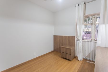 Apartamento para alugar com 130m², 4 quartos e 1 vaga Apartamento para alugar com 130m², 4 quartos e 1 vagaQuarto 2