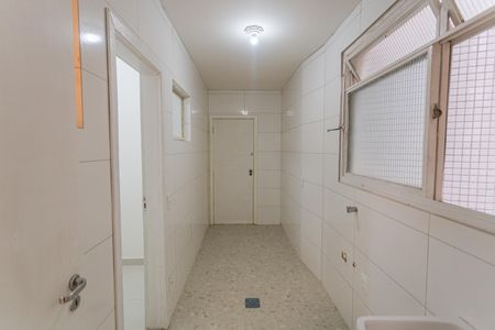 Apartamento para alugar com 130m², 4 quartos e 1 vaga Apartamento para alugar com 130m², 4 quartos e 1 vagaÁrea de Serviço