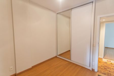 Apartamento para alugar com 130m², 4 quartos e 1 vaga Apartamento para alugar com 130m², 4 quartos e 1 vagaQuarto 3