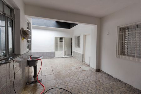 Casa para alugar com 75m², 2 quartos e sem vagaÁrea de Serviço
