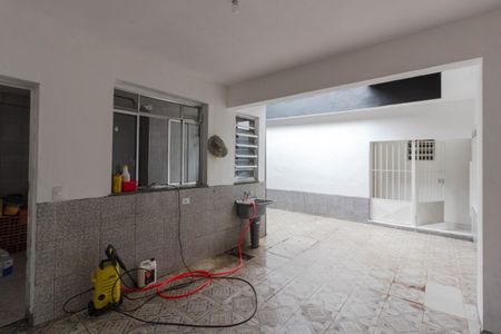 Casa para alugar com 75m², 2 quartos e sem vagaÁrea de Serviço
