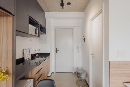 Studio para alugar com 21m², 1 quarto e sem vaga Studio para alugar com 21m², 1 quarto e sem vagaCozinha