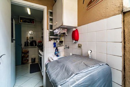 Casa de condomínio à venda com 85m², 2 quartos e 2 vagasLavanderia