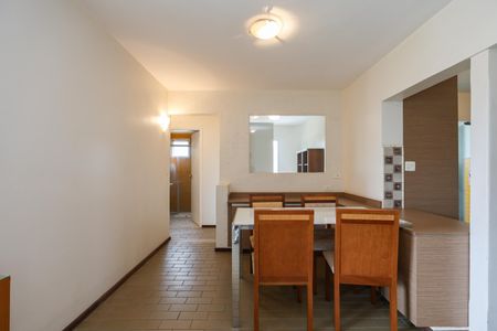 Apartamento para alugar com 84m², 2 quartos e 2 vagasSala