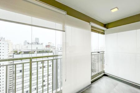 Apartamento para alugar com 34m², 1 quarto e sem vagaSacada