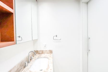 Apartamento para alugar com 34m², 1 quarto e sem vagaBanheiro