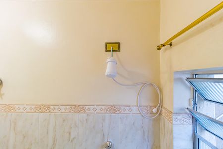 Detalhe - Banheiro de casa para alugar com 2 quartos, 138m² em Alto do Pari, São Paulo