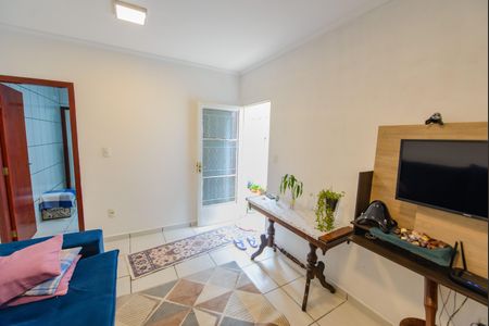 Sala de casa para alugar com 3 quartos, 270m² em Jardim Sandra Maria, Taubaté