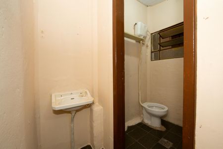 Casa à venda com 140m², 3 quartos e 1 vagaBanheiro 1